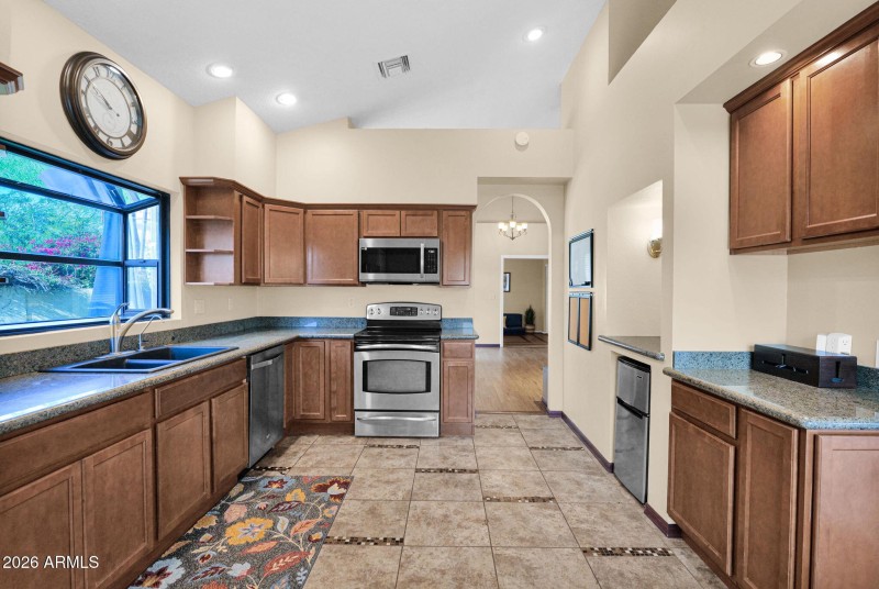 26-web-or-mls-P1536653