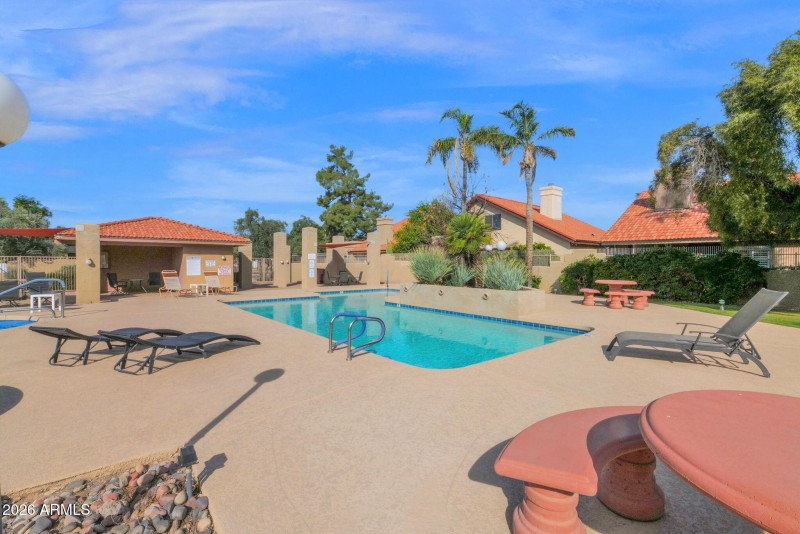 42-web-or-mls-P1536678