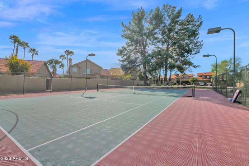 46-web-or-mls-P1536682