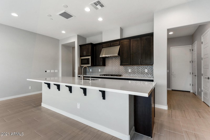 7440-E-Via-De-Luna-Dr-6