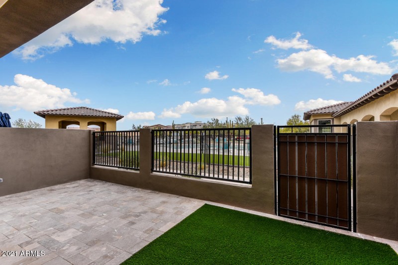 7440-E-Via-De-Luna-Dr-2-15