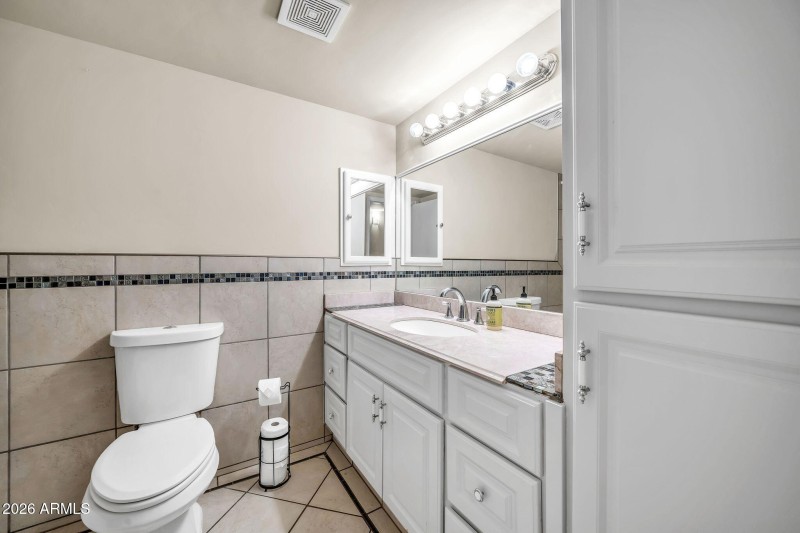 1628 W Bluefield Ave, Phoenix, AZ 85023