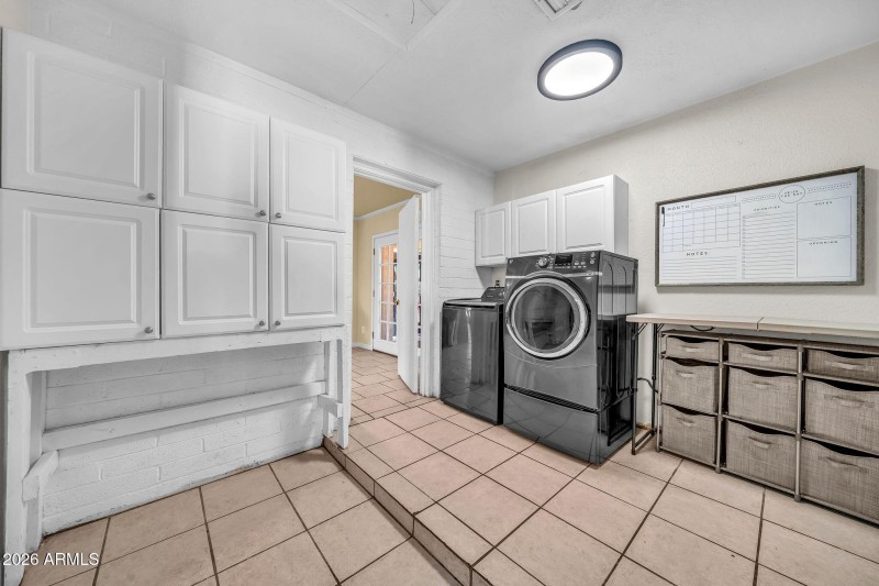 1628 W Bluefield Ave, Phoenix, AZ 85023