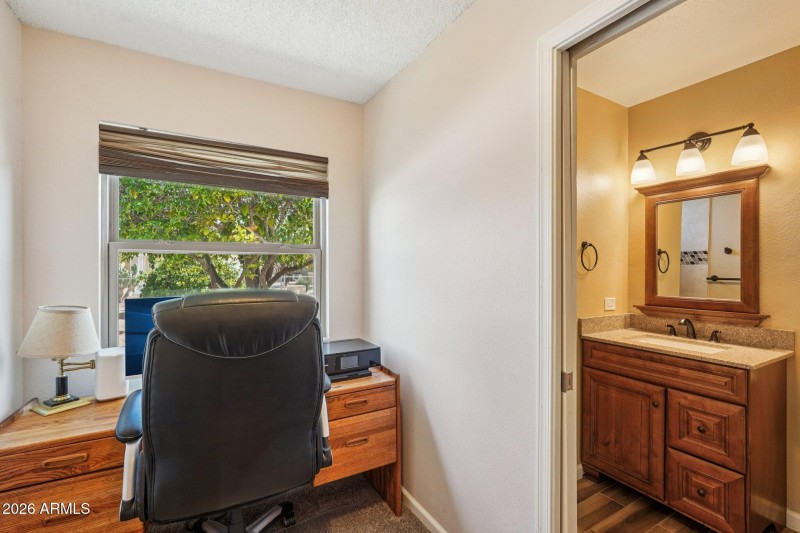 30-web-or-mls-W Kingswood Cir-S2702-030r