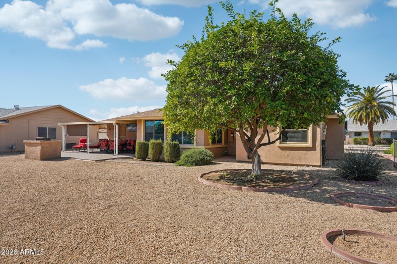 41-web-or-mls-W Kingswood Cir-S2702-041r