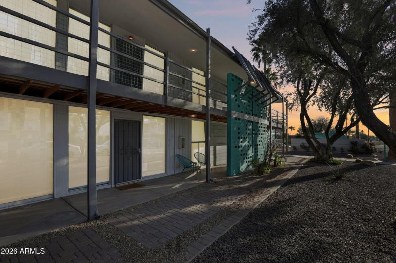 2-web-or-mls-VT-2702-2