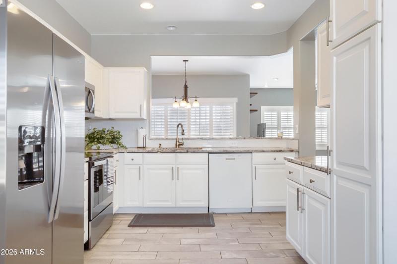 Refrigerator is included