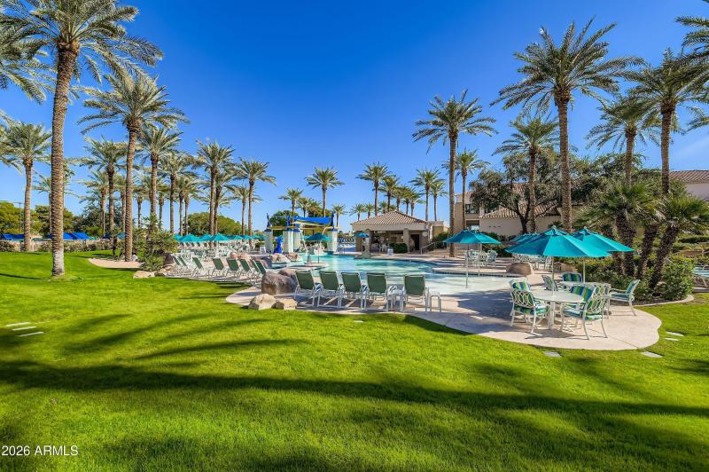 Beautiful Resort Style Pool