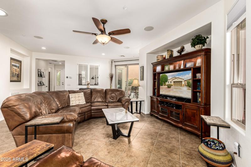 f6f821fe8639e5f089943ef829f696b5