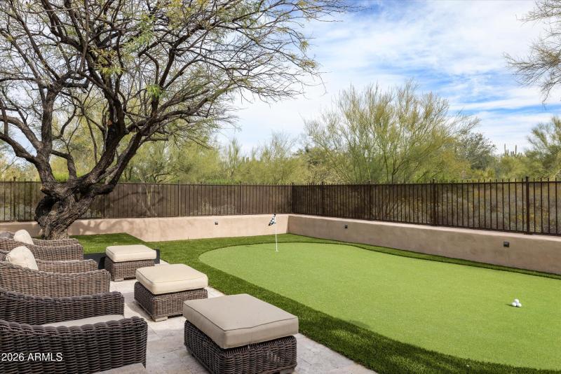 35-10060 E Blue Sky Dr-42_35