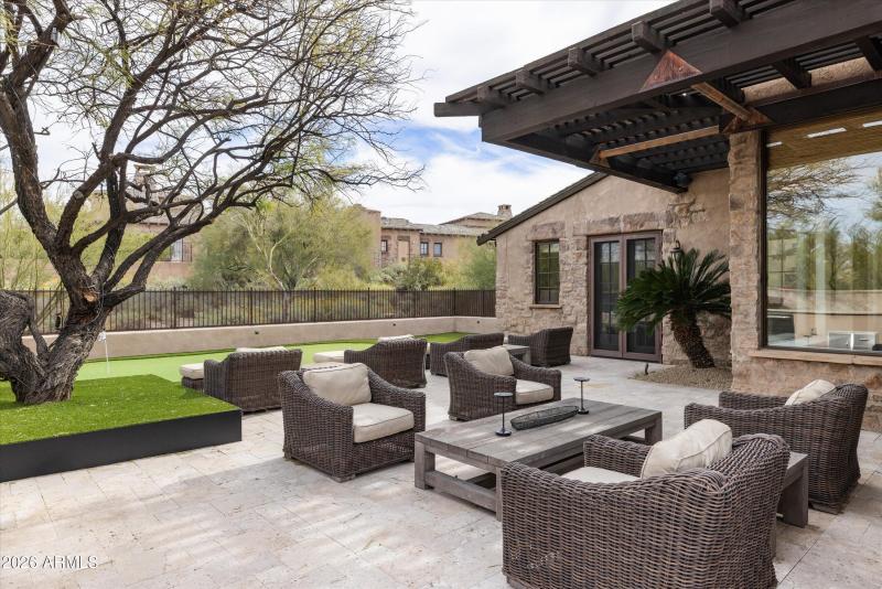 37-10060 E Blue Sky Dr-42_37