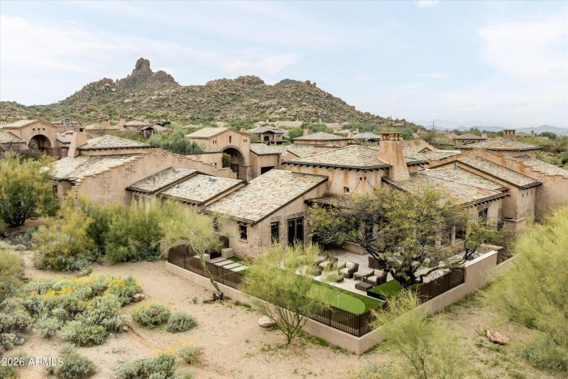 30-10060 E Blue Sky Dr-42_30