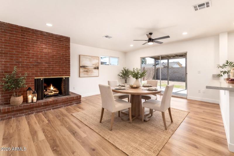 3 E Erie Dr_Dining3 Virtual Stage