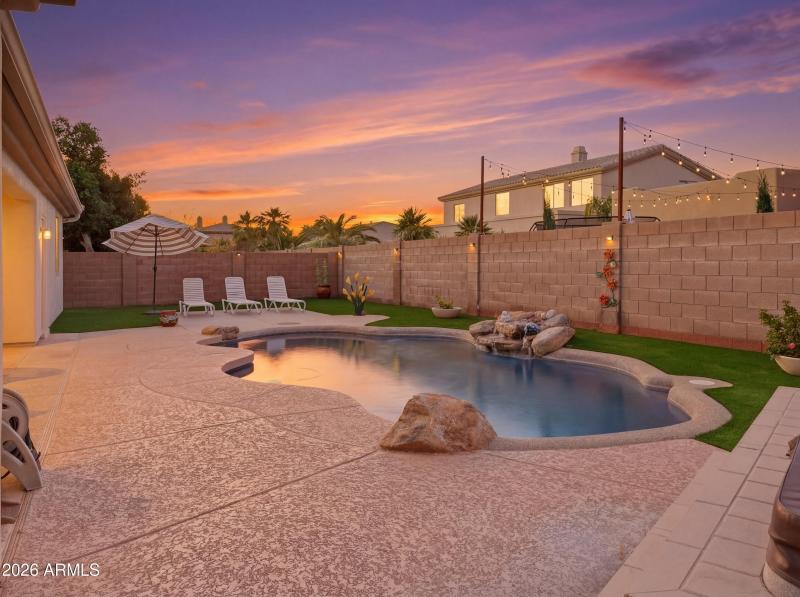 Resort-Style Backyard Pool