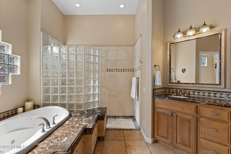 29-web-or-mls-28309-n-156th-wy