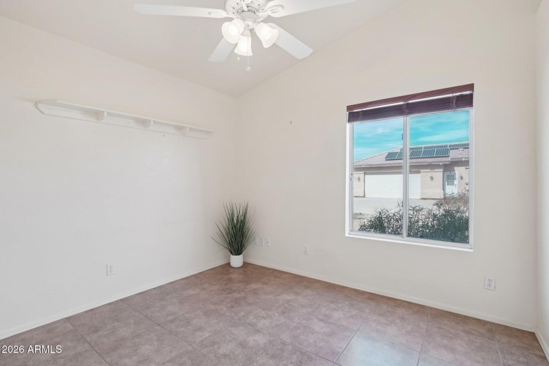 16-web-or-mls-N 173rd Ave-S2702-016