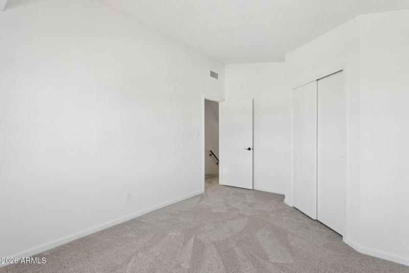 29-web-or-mls-3805-w-camino-real