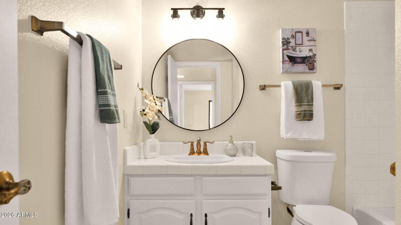 Downstairs Full Bath