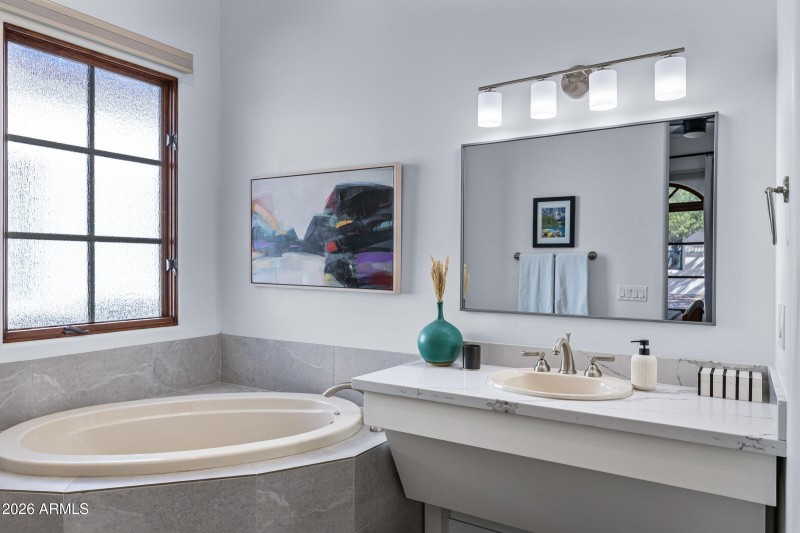 1777 W Ocotillo Rd #16-51