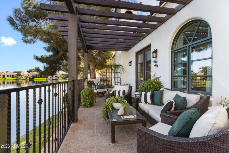 1777 W Ocotillo Rd #16-73