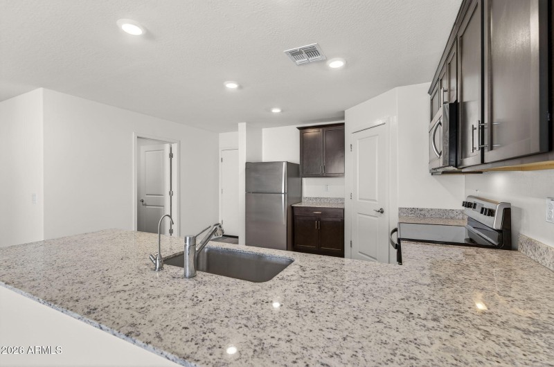 11-web-or-mls-27E Ridgeview Trl