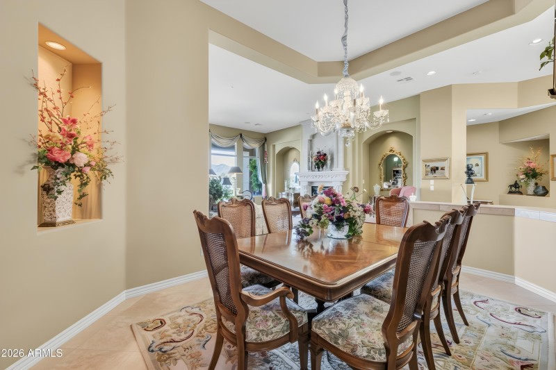 THOMAS painted Dinning Room (1)