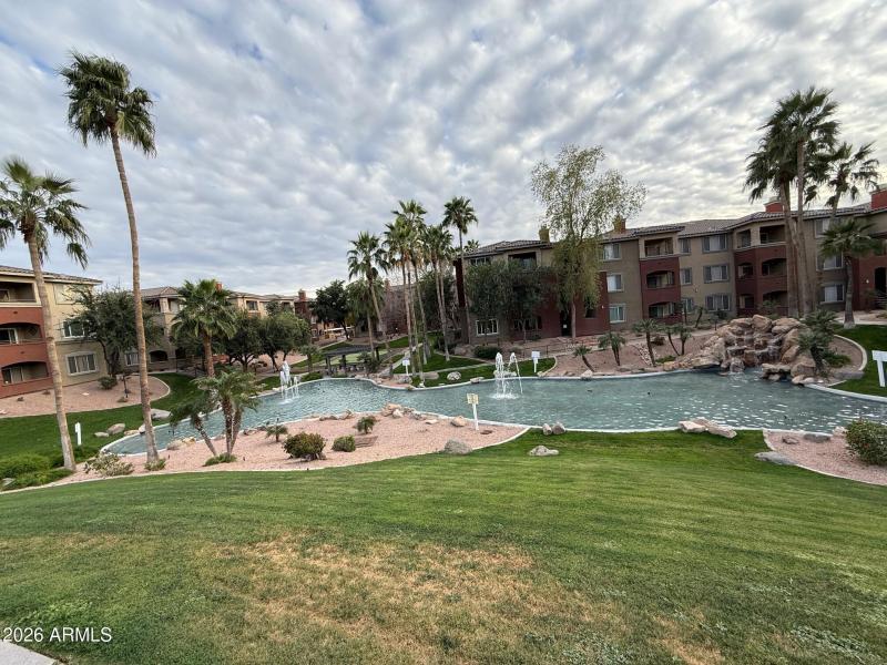 5585DF1D-4625-41B4-852E-0AF0161B9F4A