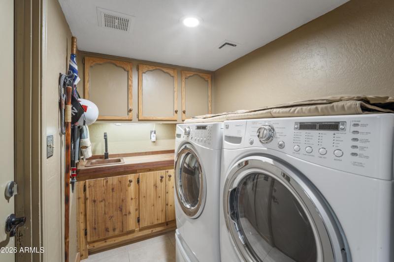 34 Laundry Room