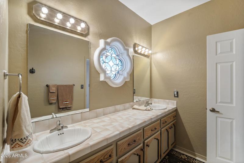 40 Bathroom 2 Double Vanity