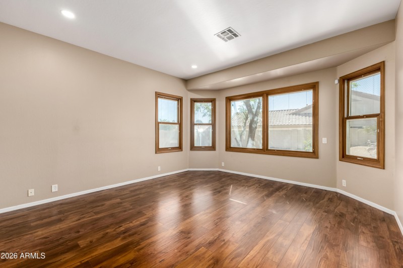 EXTRA LARGE PRIMARY BEDROOM WITH MULTIPL