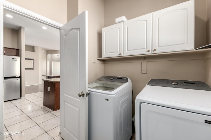 LAUNDRY ROOM WITH WASHER DRYER INCLUDED