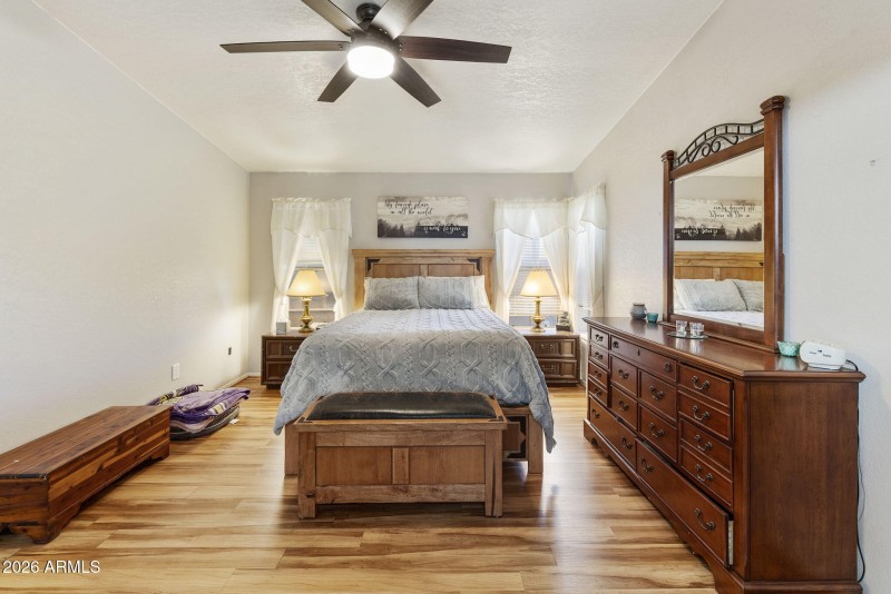 11-web-or-mls-dlb_7973-dlb_7977