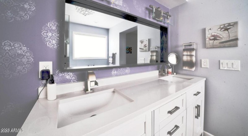 Dual SInks Vanity
