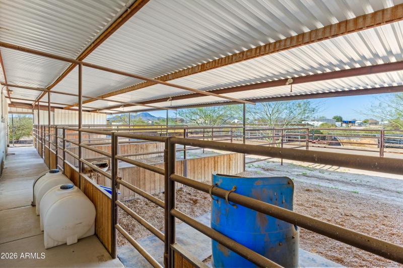 20526 W Carver Rd-33