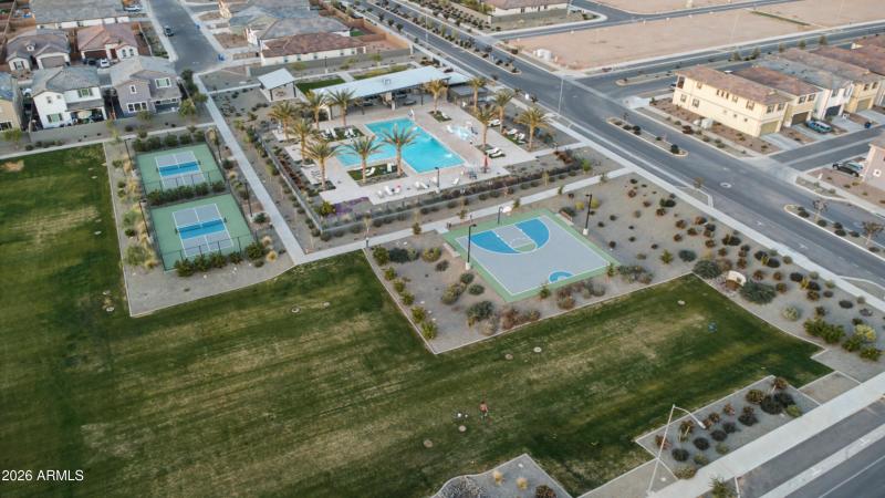 25 COMM 1 Z_12_DJI_0936 pool pickle