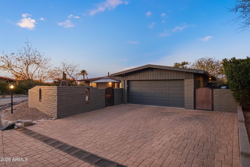 Driveway & 2 Care Garage