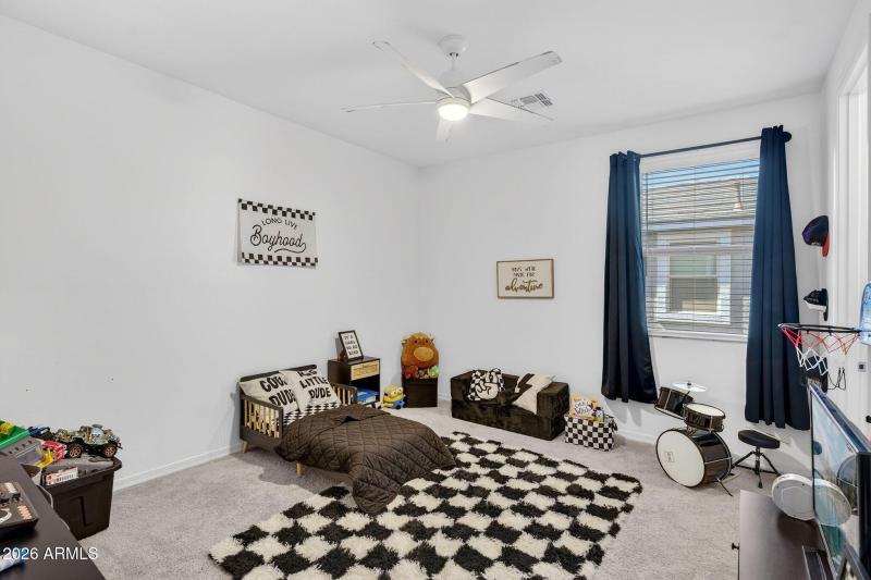 28-web-or-mls-06E Sector Dr