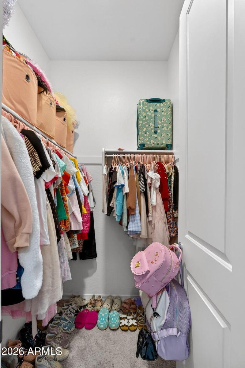 33-web-or-mls-09E Sector Dr