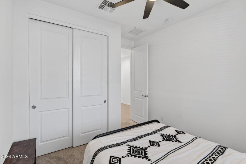 36-web-or-mls-41E Sector Dr