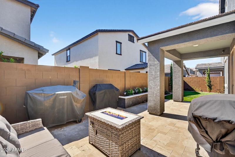 42-web-or-mls-16E Sector Dr