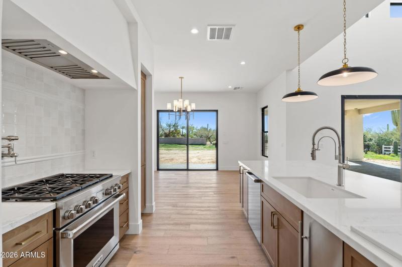 64-web-or-mls-DSC_7022 (2)