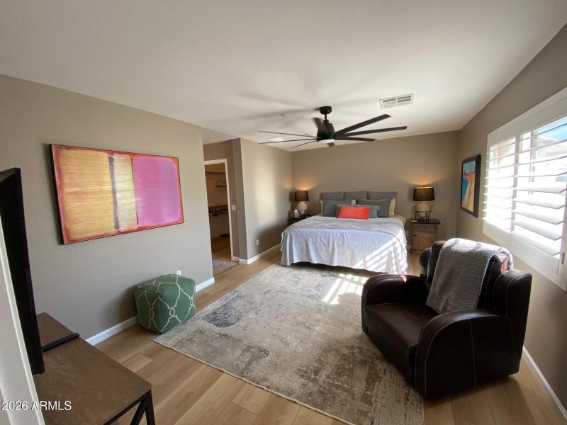 Spacious and bright Master