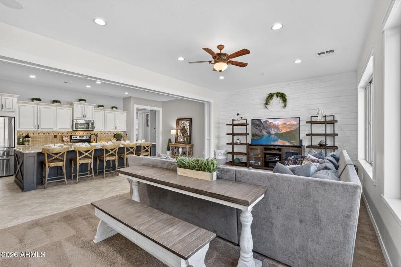 9-web-or-mls-22 Wyatt Way