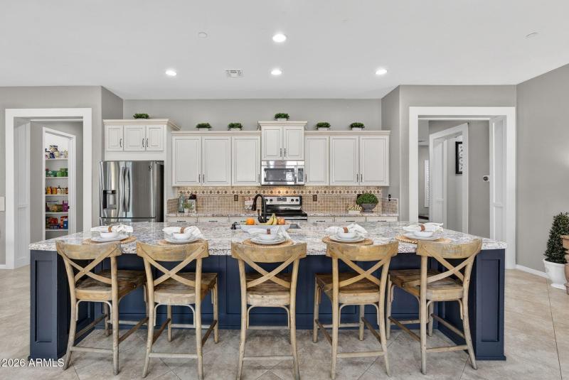 13-web-or-mls-13 Wyatt Way