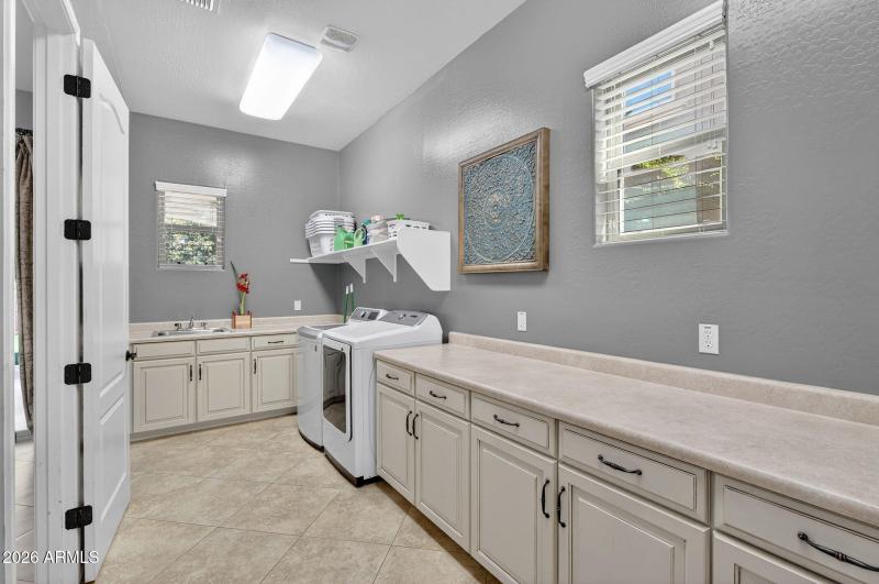 58-web-or-mls-30 Wyatt Way