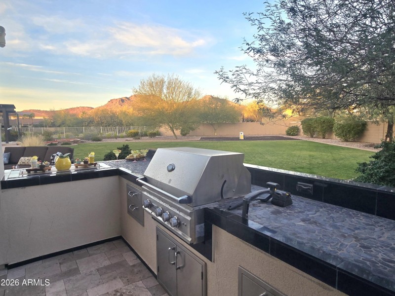 bbq 7 mountain views