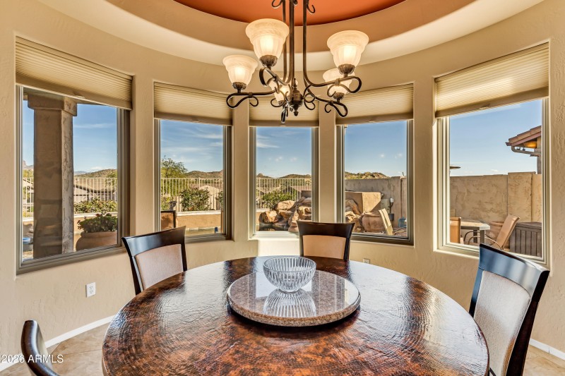 Elegant Bowed Window at Dining