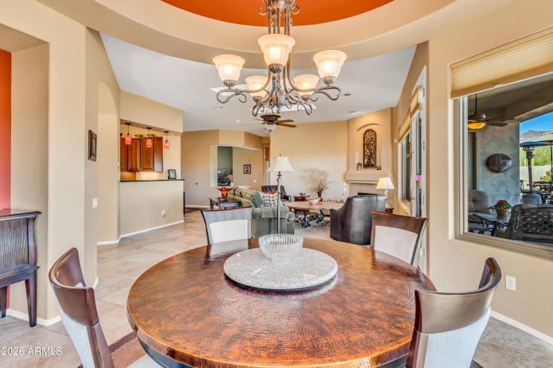 Elegant Dining with Table that fits Perf