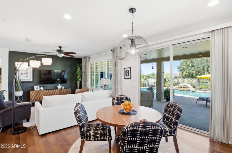 4062 n presidential dr-9