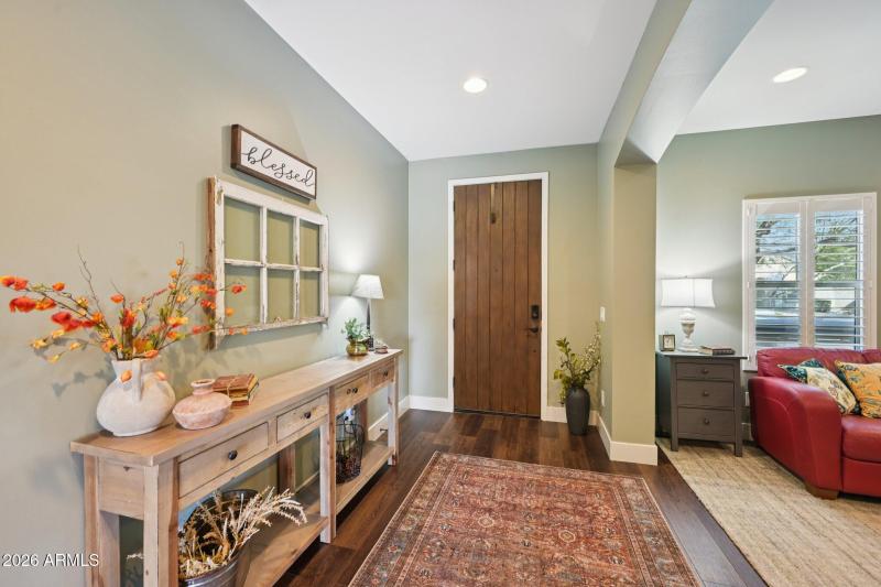 6-web-or-mls-W Oberlin Way-S2402-006